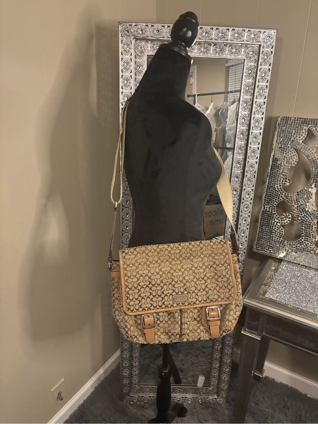 Coach Signature Canvas Beige Messenger Bag